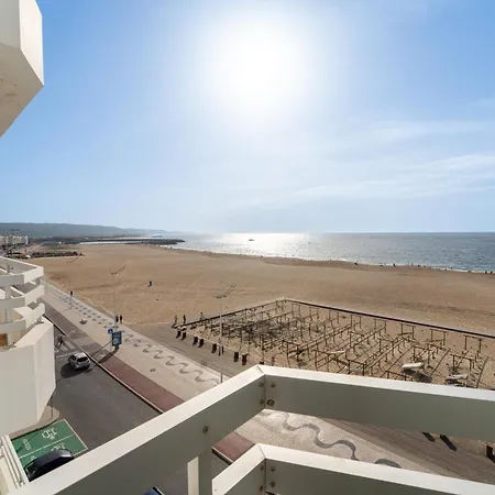 T2 Dina's Place Apartman Nazaré