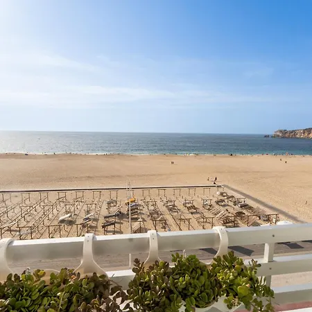 T2 Dina's Place نازاريه