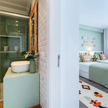 アパート T2 Dina's Place *