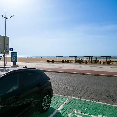 شقة T2 Dina's Place