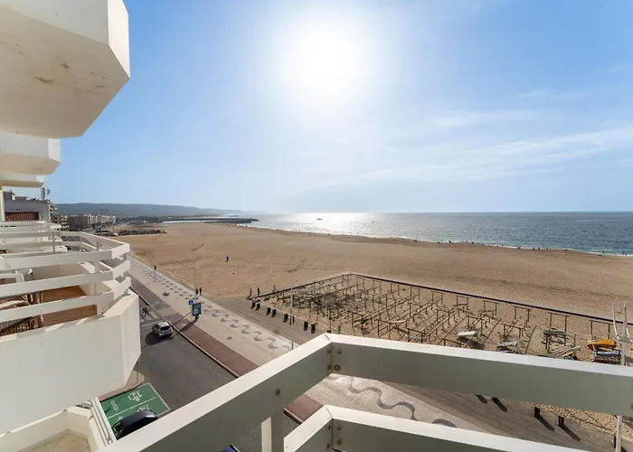 T2 Dina's Place Appartamento Nazaré