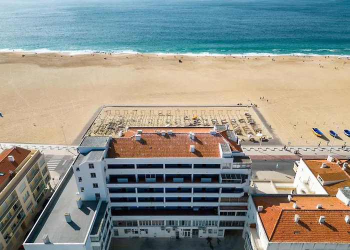 T2 Dina's Place Appartamento Nazaré